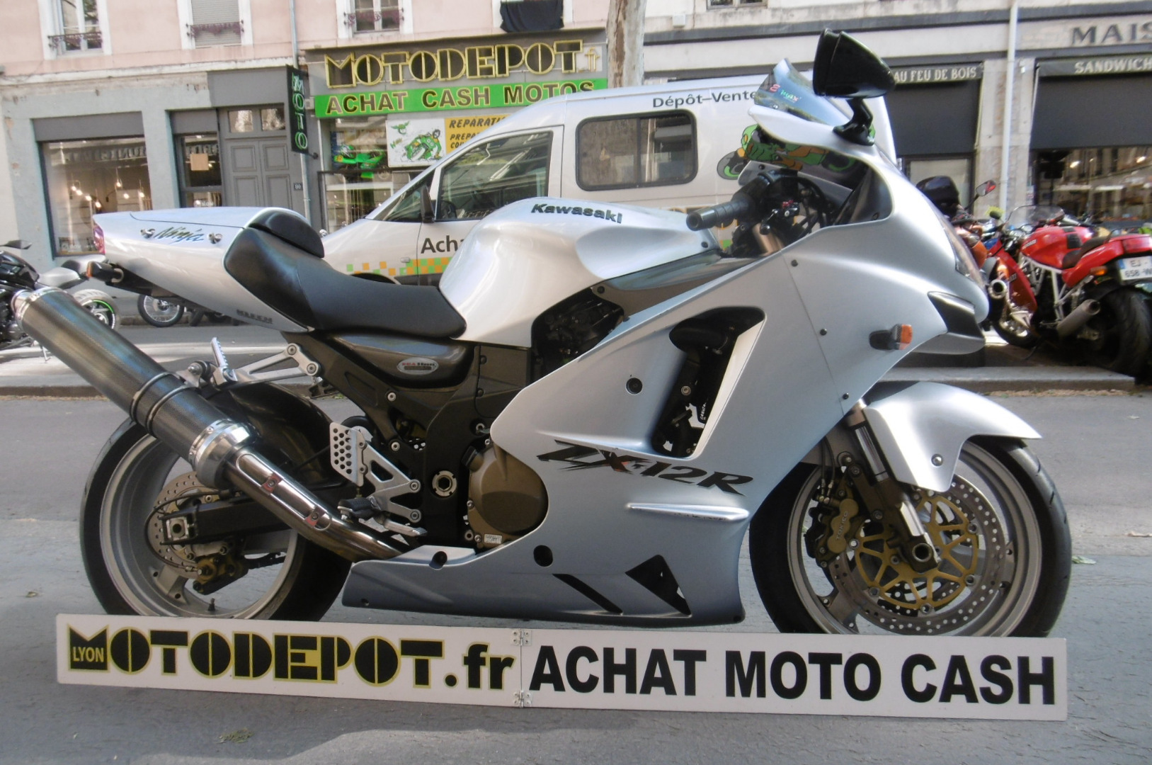 Moto depot : Motos d’occasion collection kawasaki, ZX12R 1200 KAWASAKI GRIS